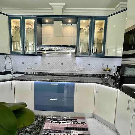 Autentico Lujo, Stylish Host Cantabria.