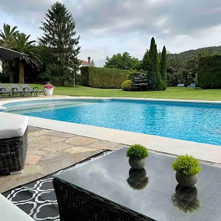 Autentico Lujo, Stylish Host Cantabria. Villa Camargo