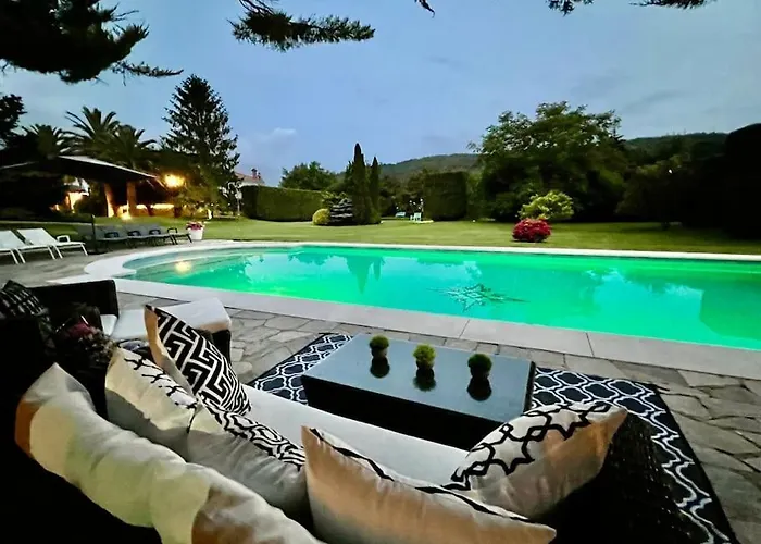 Autentico Lujo, Stylish Host Cantabria.