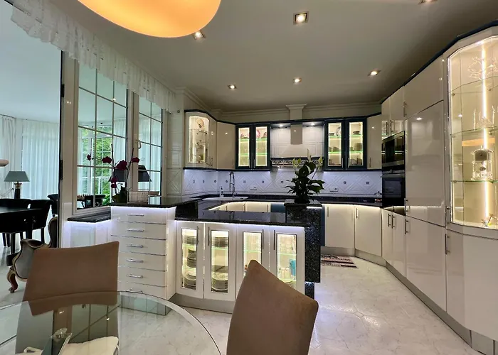 Autentico Lujo, Stylish Host Cantabria. Camargo