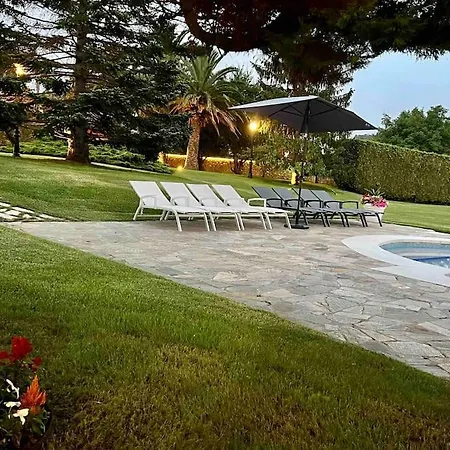 Autentico Lujo, Stylish Host Cantabria. Villa