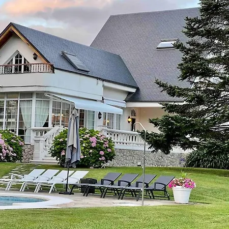 Autentico Lujo, Stylish Host Cantabria.