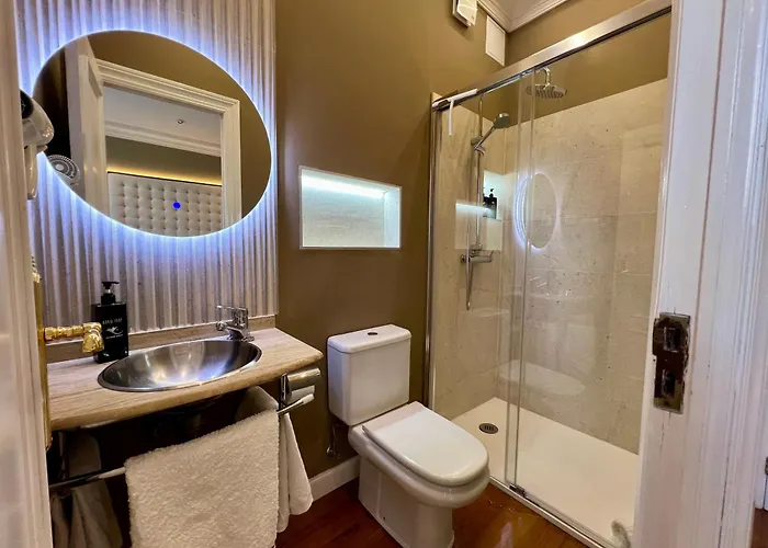 Autentico Lujo, Stylish Host Cantabria. Villa *